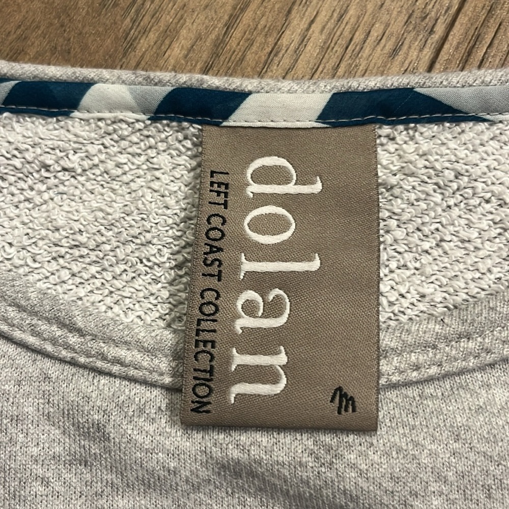 DOLAN | gray crewneck sweatshirt, size medium - Picture 2 of 6